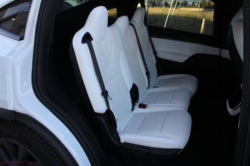 2023 Tesla Model X Standard Range