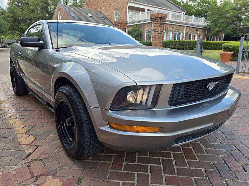 2008 Ford Mustang V6 Deluxe