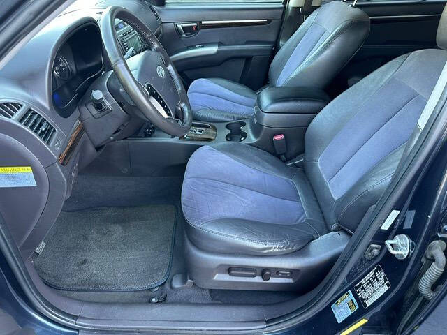 2011 Hyundai Santa Fe SE