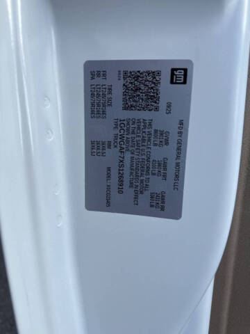 2025 Chevrolet Express 2500