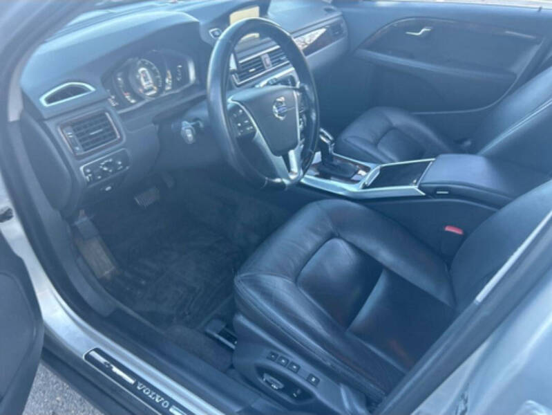 2015 Volvo XC70 T6 Platinum