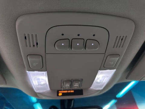 2011 Cadillac DTS Luxury Collection