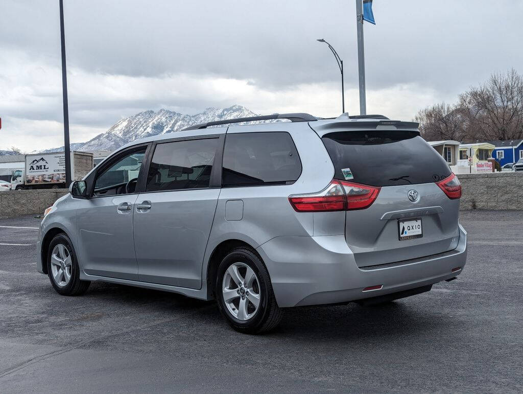 2020 Toyota Sienna for sale at Axio Auto Boise in Boise, ID