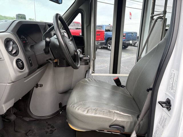 2019 Ford E-Series