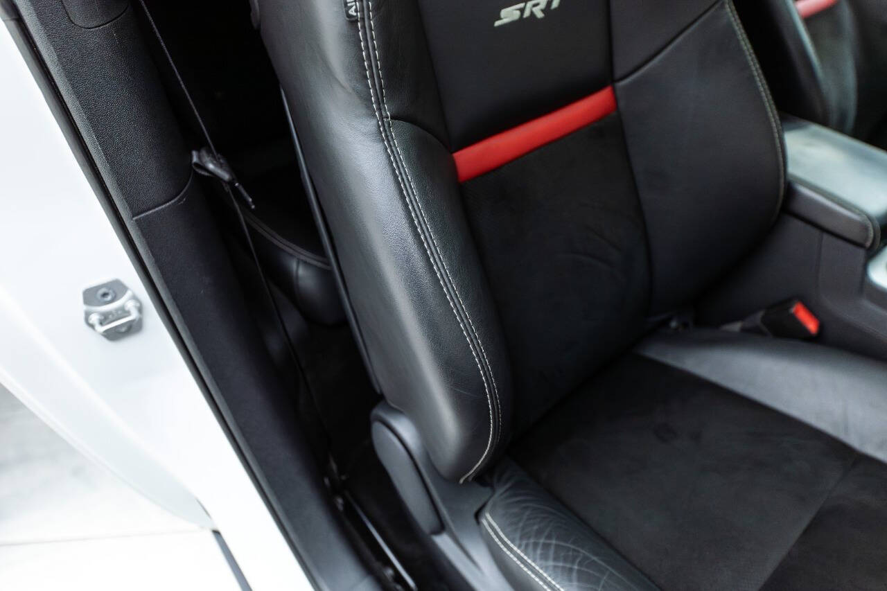 2012 Dodge Challenger 141