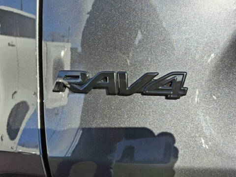 2025 Toyota RAV4 Plug-in Hybrid SE