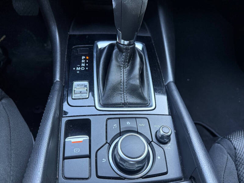 2018 Mazda MAZDA3 Sport