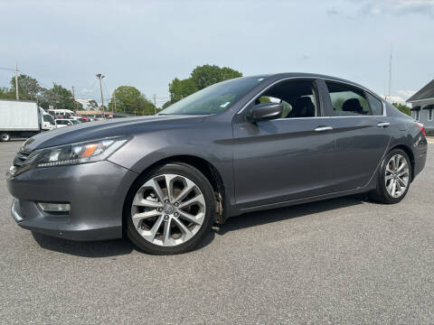 2013 Honda Accord for sale at Beckham's Used Cars in Milledgeville GA