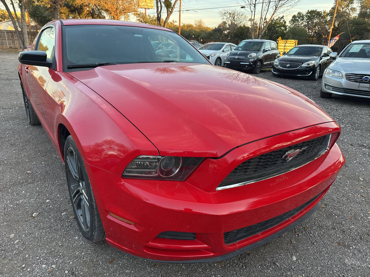 2013 Ford Mustang V6 2dr Fastback's photo