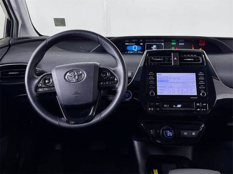 2021 Toyota Prius XLE