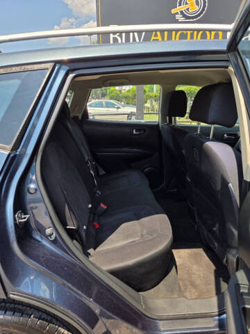 2015 Nissan Rogue Select S
