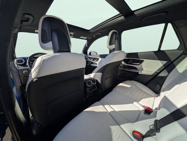 2023 Mercedes-Benz GLC GLC 300