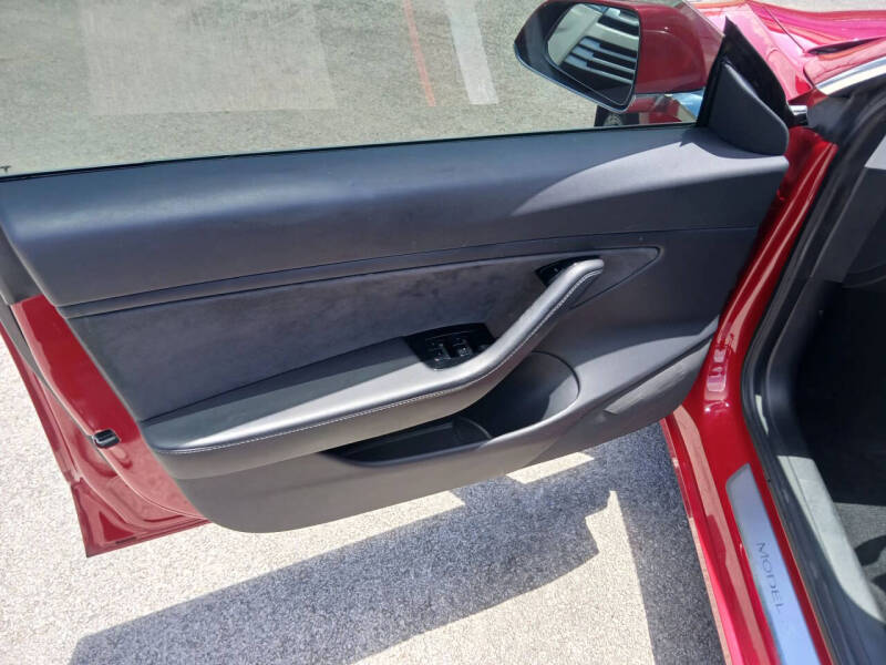 2020 Tesla Model 3 Performance