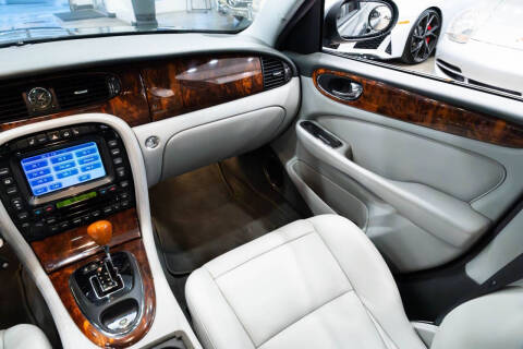 2005 Jaguar XJ-Series XJ8