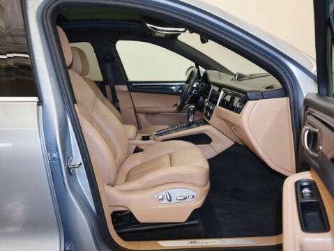 2021 Porsche Macan S