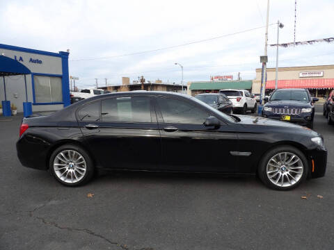 2012 BMW 7 Series 750Li