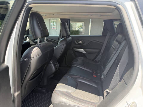 2017 Jeep Cherokee Trailhawk L Plus