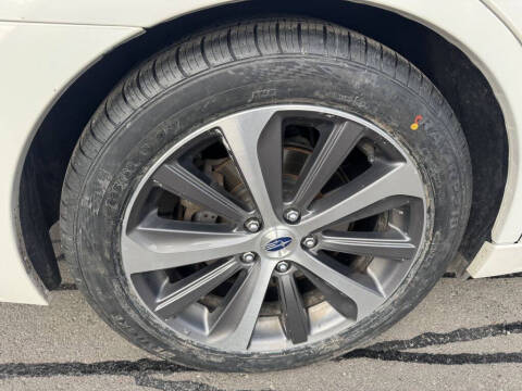 2017 Subaru Legacy 2.5i Limited