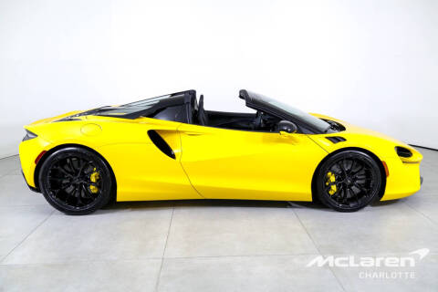 2025 McLaren Artura Spider