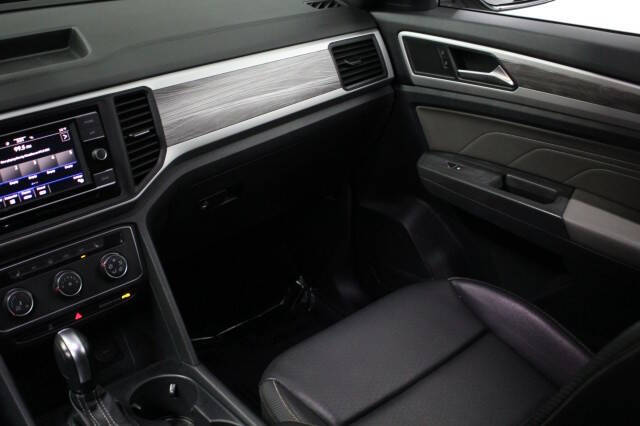 2022 Volkswagen Atlas Cross Sport SE 4Motion