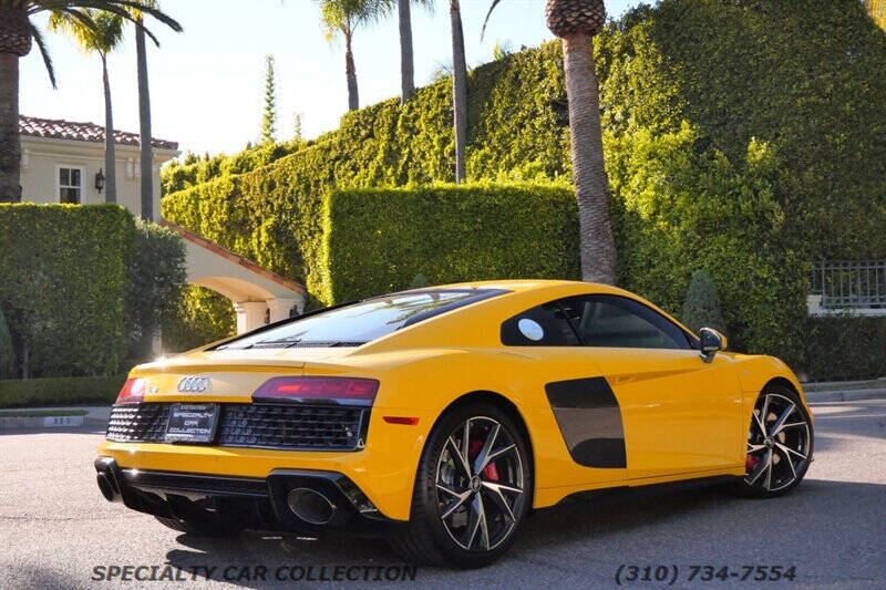 2022 Audi R8 5.2 V10 performance