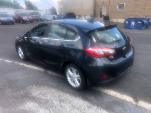 2017 Chevrolet Cruze LT Auto