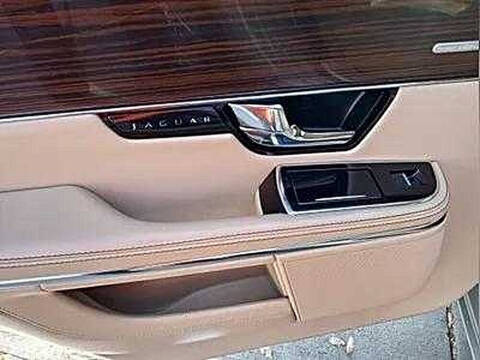 2012 Jaguar XJL Portfolio