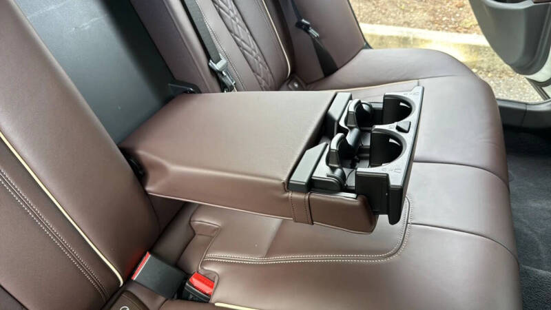 2022 BMW 5 Series 530e xDrive