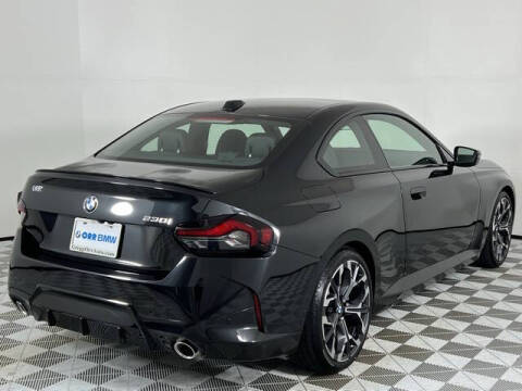 2025 BMW 2 Series 230i