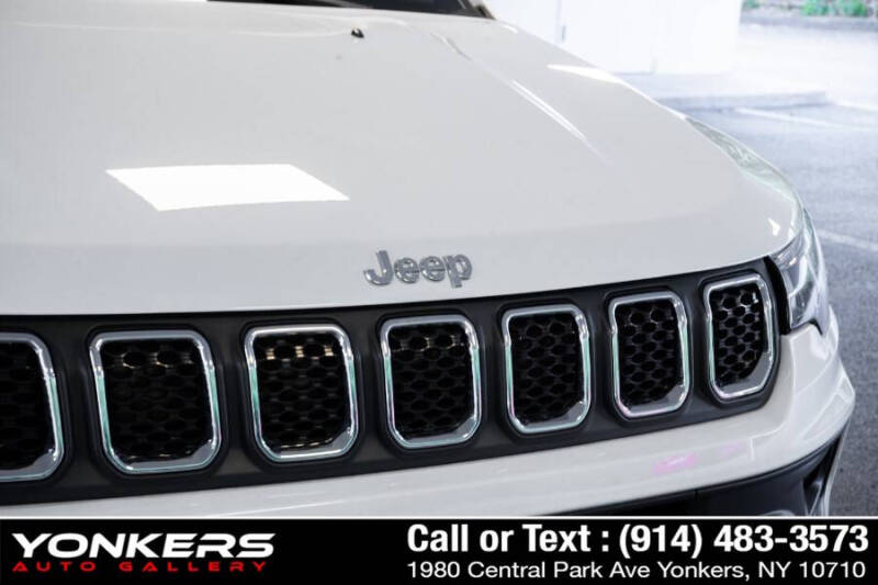 2023 Jeep Compass Latitude Lux