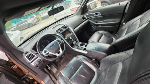 2011 Ford Explorer XLT