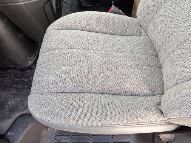 2025 Chevrolet Express 2500