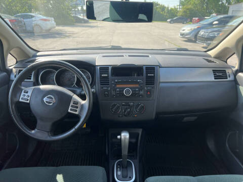 2012 Nissan Versa 1.8 S