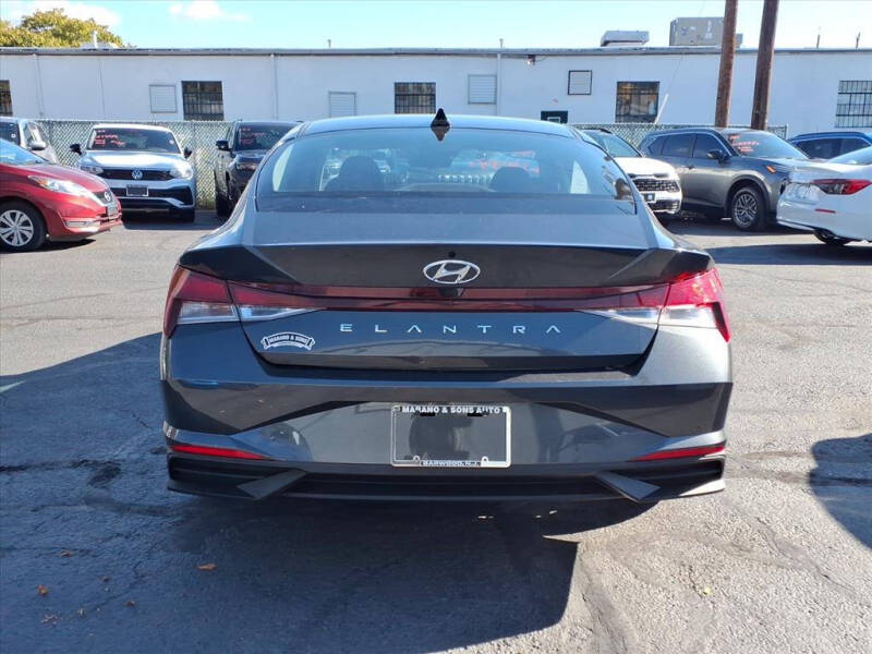 2023 Hyundai Elantra
