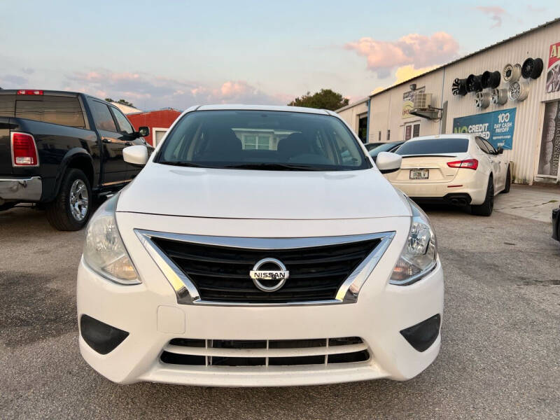 2015 Nissan Versa for sale at ONYX AUTOMOTIVE, LLC in Largo FL