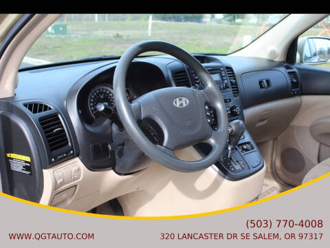 2007 Hyundai Entourage