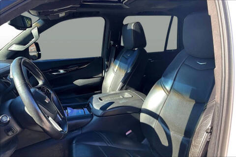 2016 Cadillac Escalade Platinum