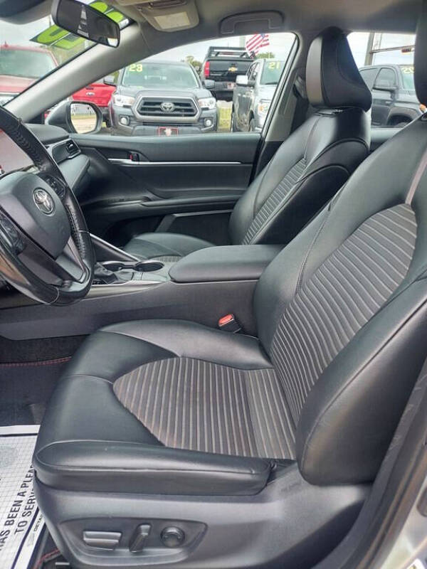 2023 Toyota Camry SE Nightshade