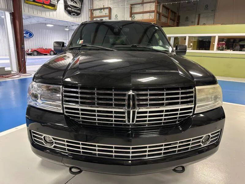 2011 Lincoln Navigator L