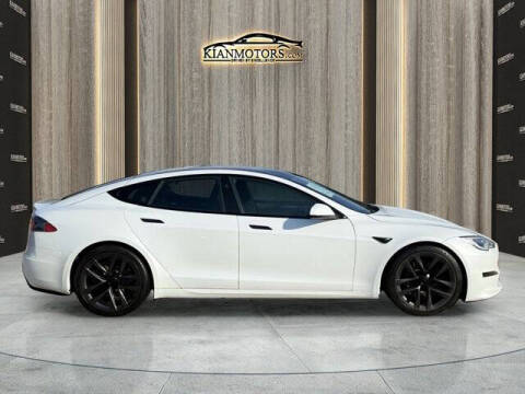 2022 Tesla Model S