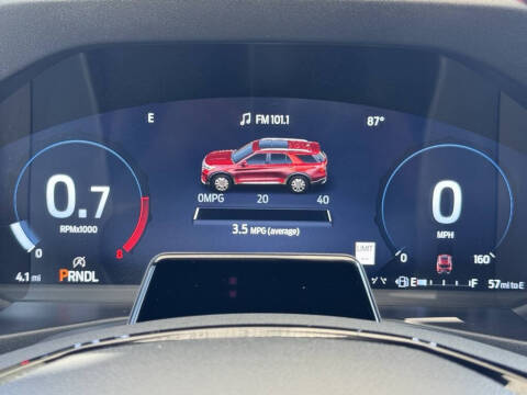 2025 Ford Explorer ST-Line