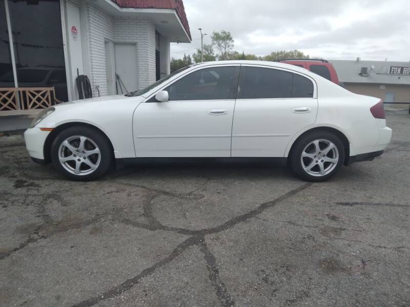 2004 Infiniti G35 for sale at Savior Auto in Independence MO
