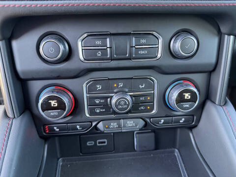 2024 Chevrolet Tahoe RST