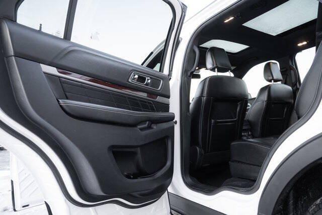 2019 Ford Explorer Platinum