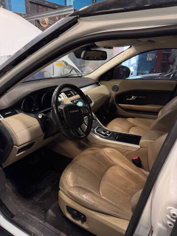 2017 Land Rover Range Rover Evoque SE