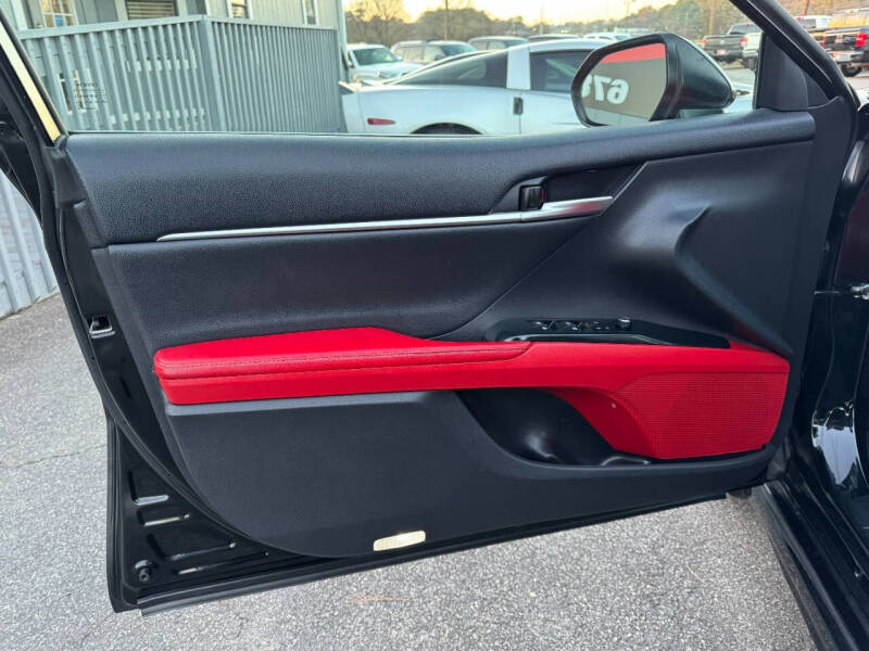 2020 Toyota Camry XSE