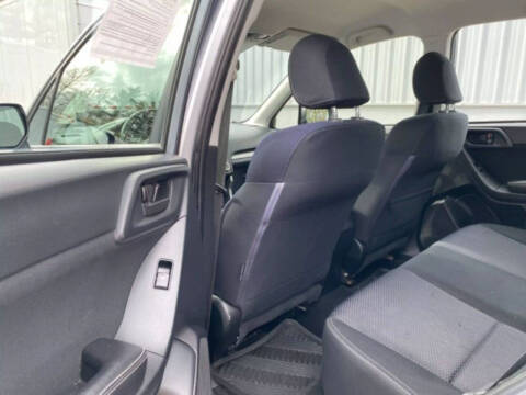 2016 Subaru Forester 2.5i