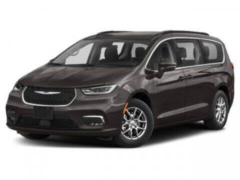 2021 Chrysler Pacifica for sale at Distinctive Car Toyz in Egg Harbor Township NJ