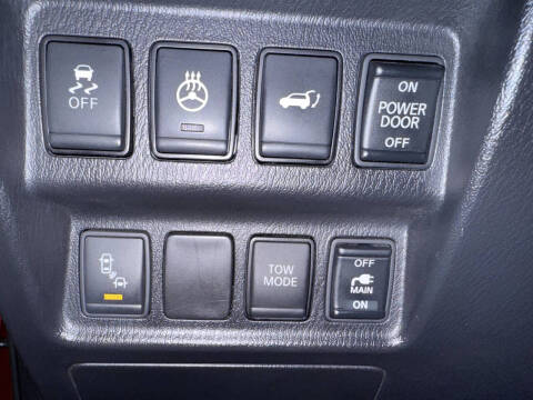 2017 Nissan Pathfinder Platinum