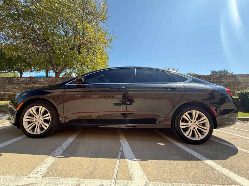 2016 Chrysler 200 Limited
